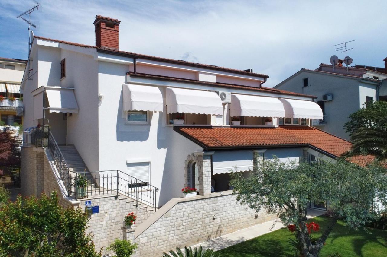 Apartments Lavizatic 포레치 외부 사진