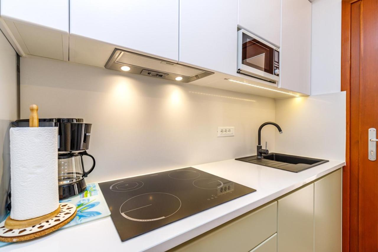 Apartments Lavizatic 포레치 외부 사진